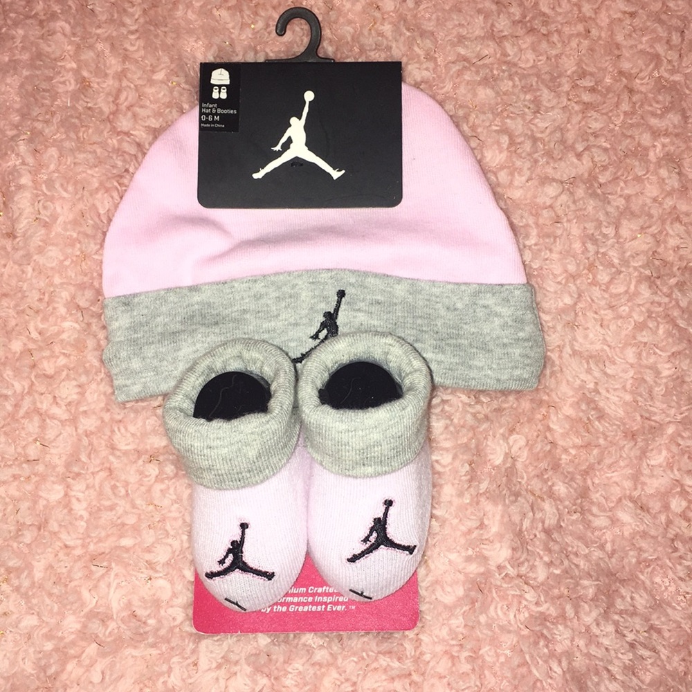 Brand New with tags 🏷 Baby Jordan bundle